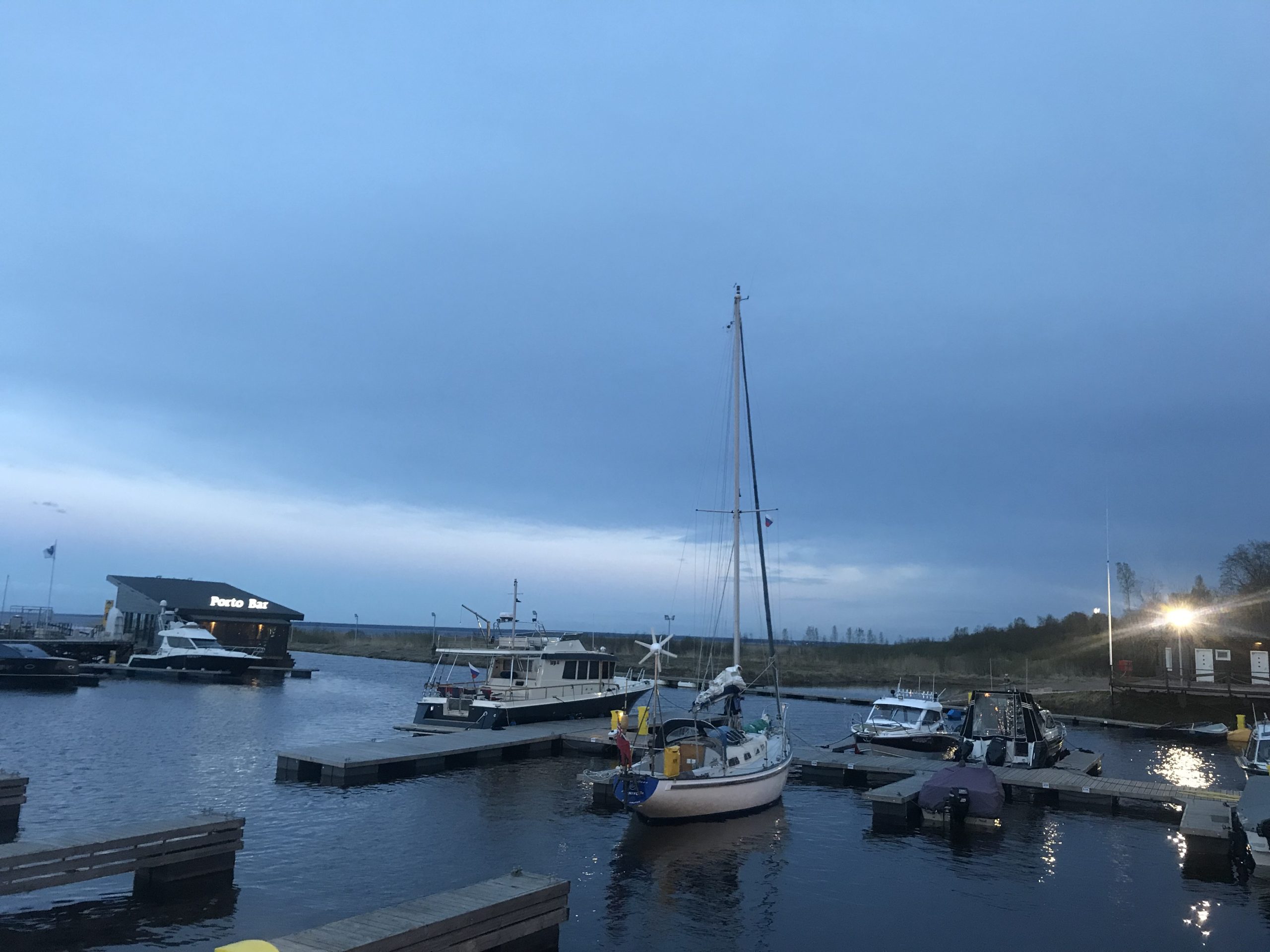 Koshkinskiy FarwaterSailing through Russia